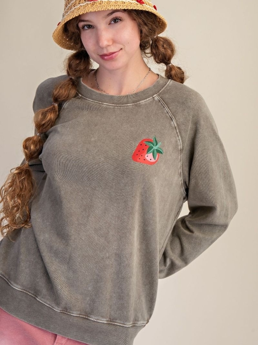 2-0901 Easel Vintage Olive Crewneck Sweatshirt with Strawberry Patch